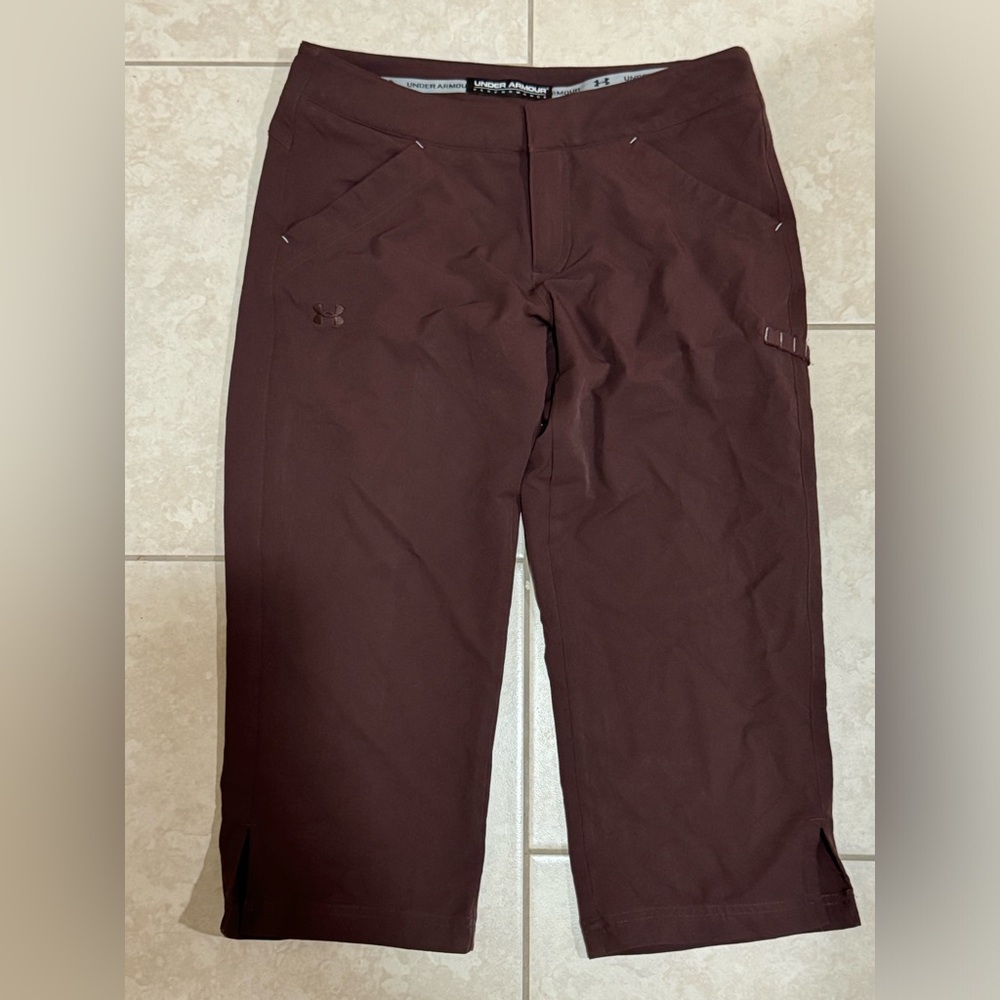 Under Armour Capri Pants Size 4